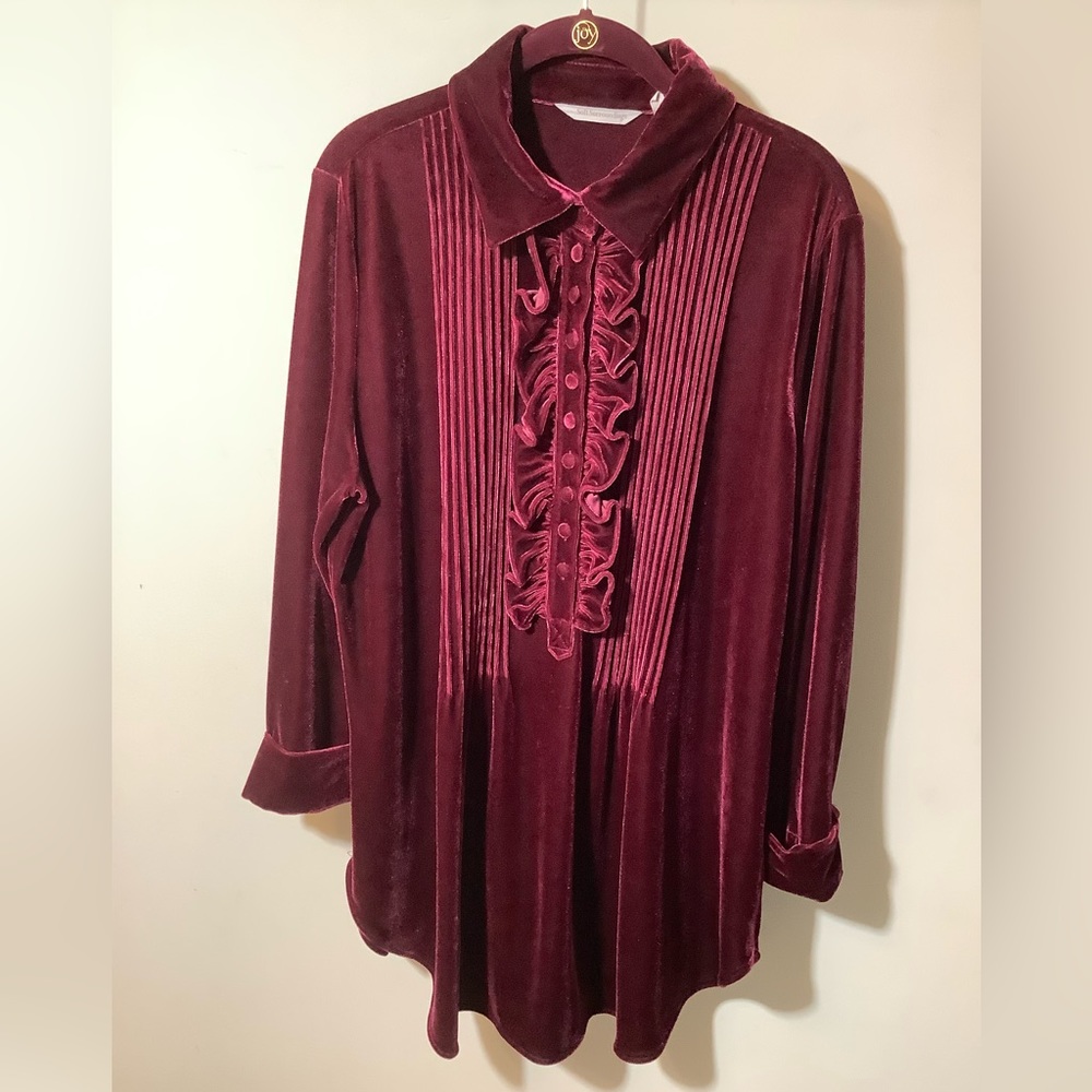Soft Surrounding burgundy velvet top with ruffle button placard in front NWOT XL